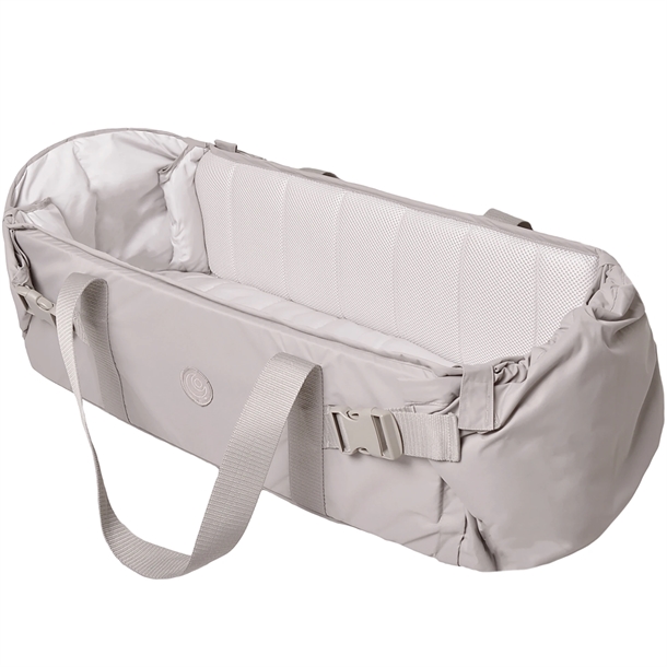Praktisk Babylift til Rejser - Easygrow Favn Sand