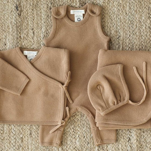 Newborn Tan Set In Tote Bag   Str. 50 fra Serendipity
